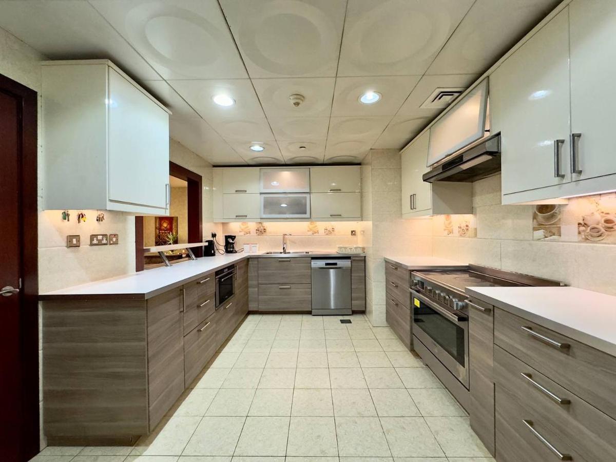 Ar Holiday Home Jbr 2 Dubai Exteriör bild