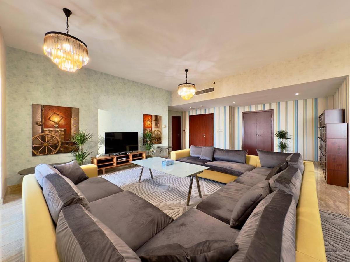 Ar Holiday Home Jbr 2 Dubai Exteriör bild